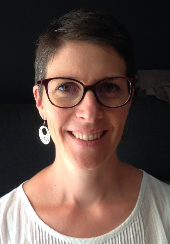 Portrait de Claire FOUCHER ostéopathe