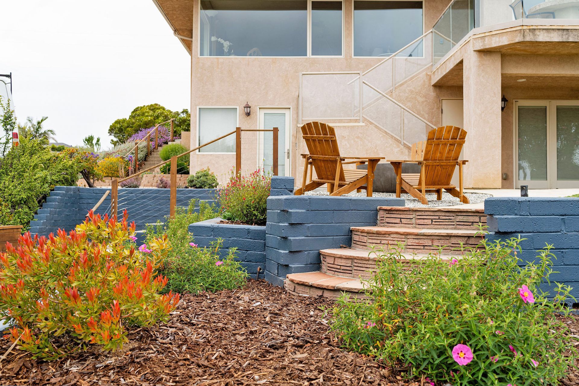 Backyard Landscaping Ideas - San Diego - Drab to Fab