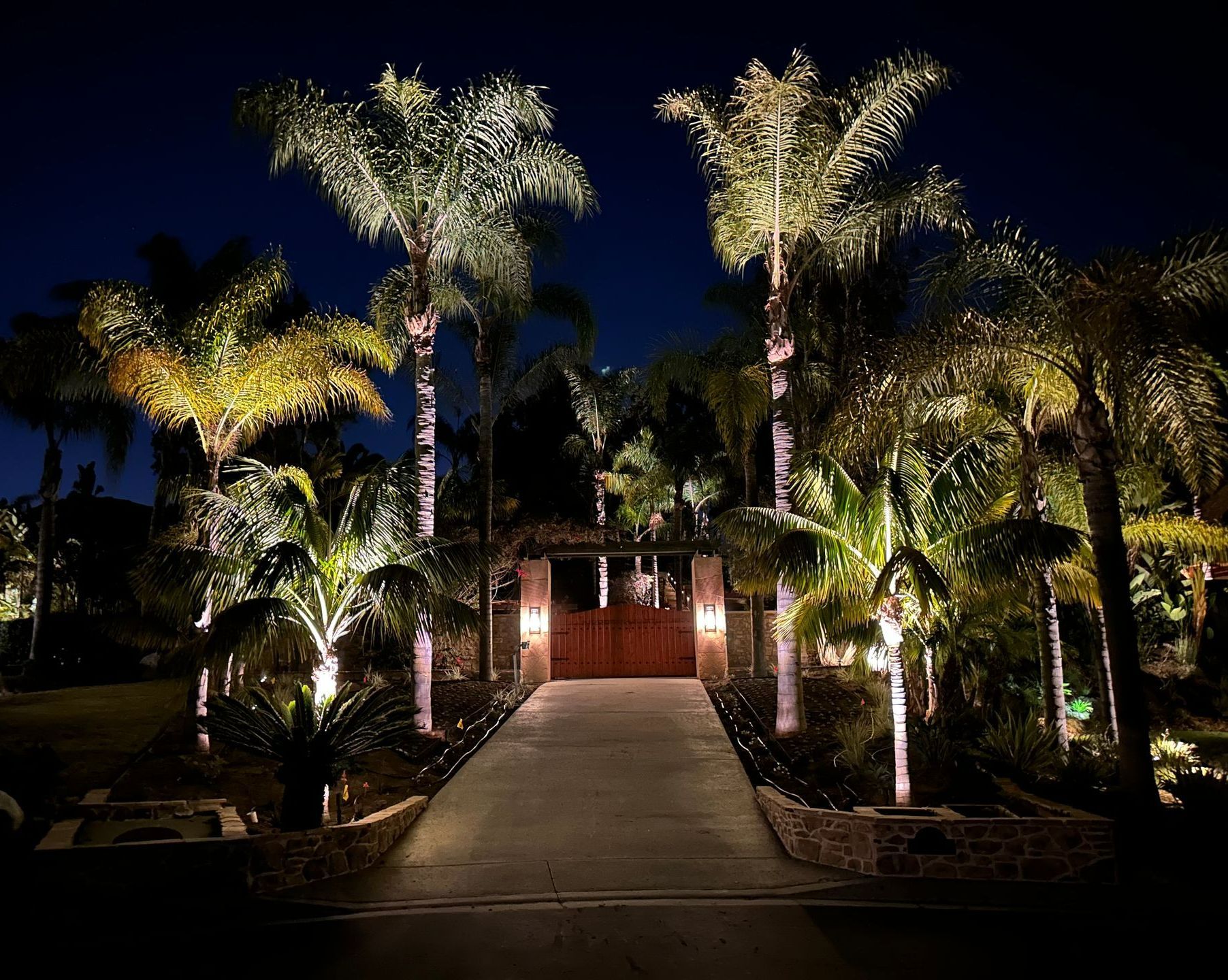 Landscape Lighting — San Diego, CA — Drab to Fab LLC