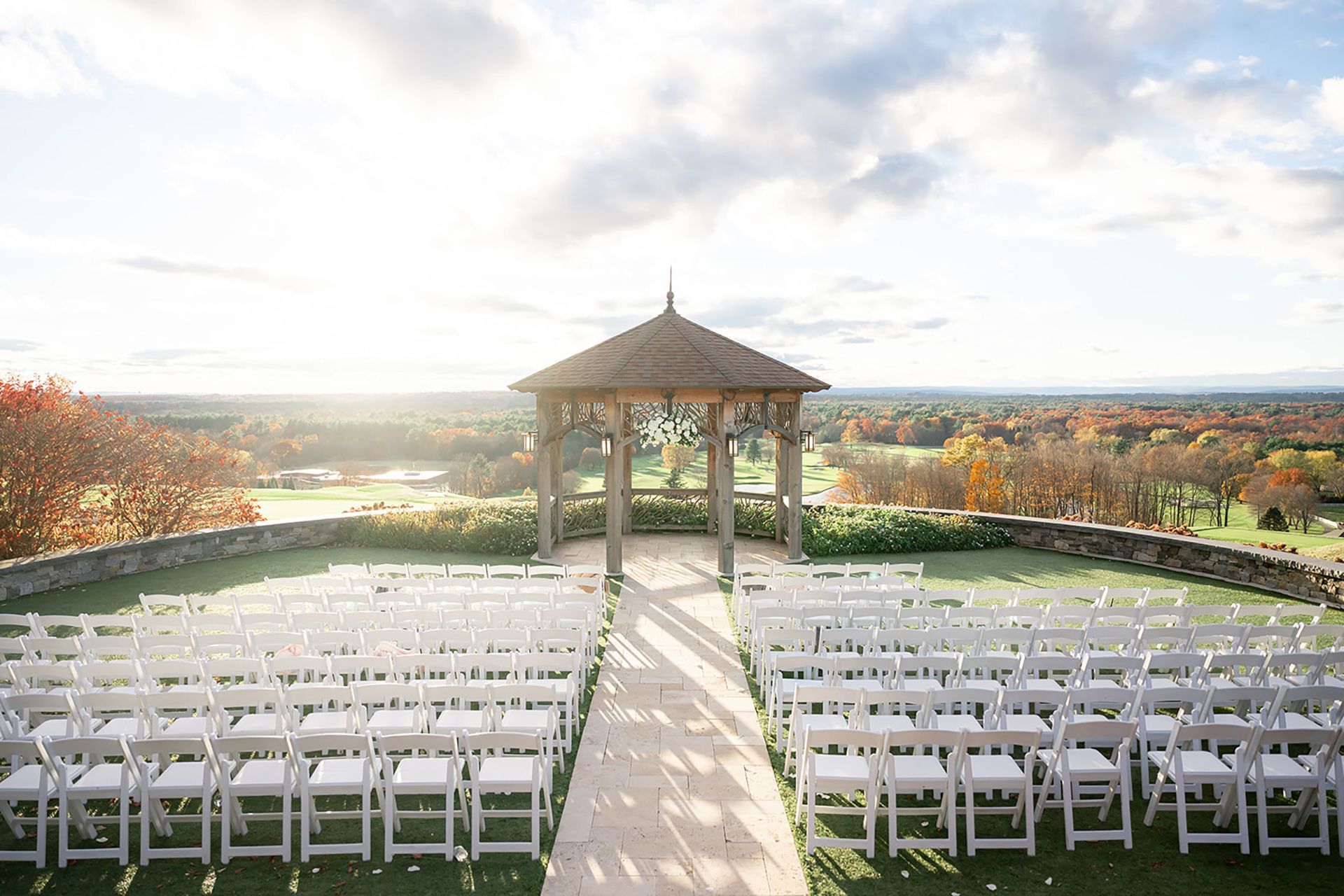 Ali & Matt's outdoor wedding ceremony at The Starting Gate