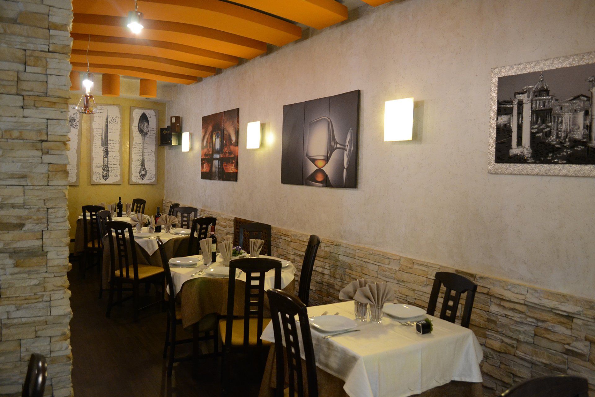 saletta interna del ristorante