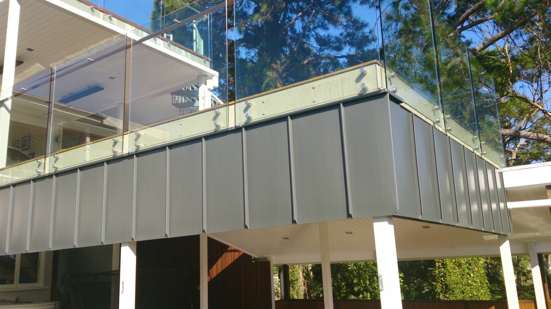 Angle Standing Seam System