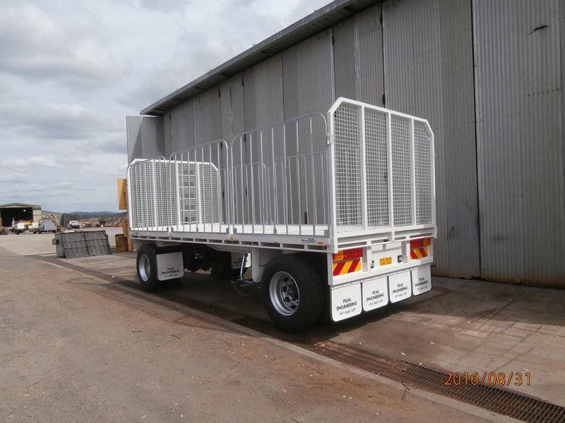 trailer with sides
