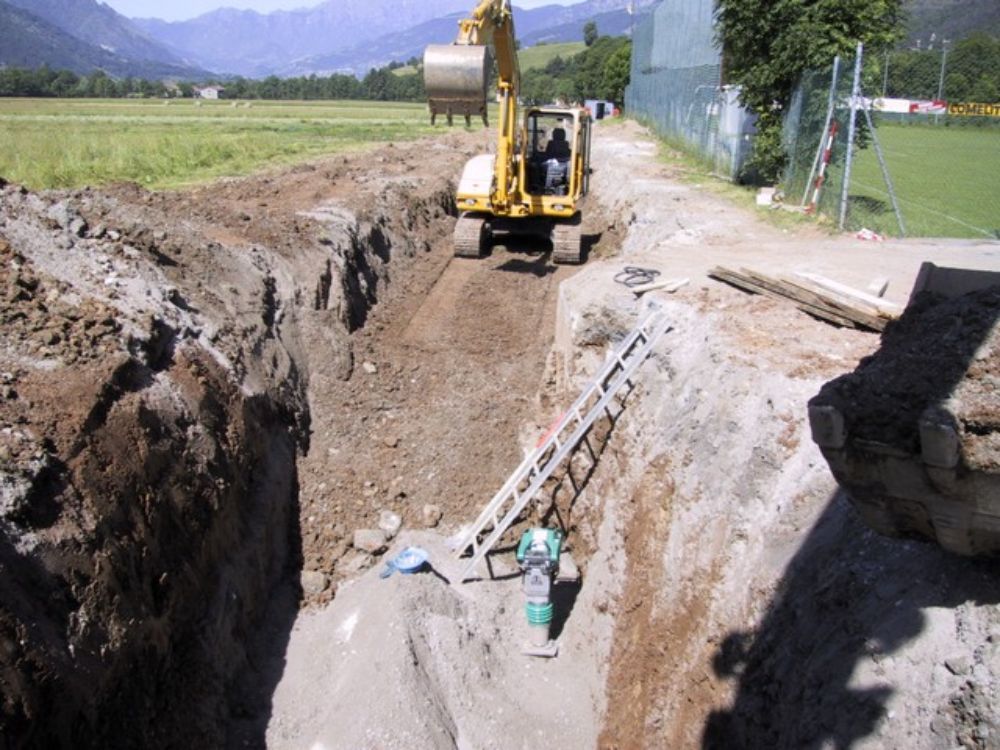 lavori stradali per interventi sulla rete fognaria