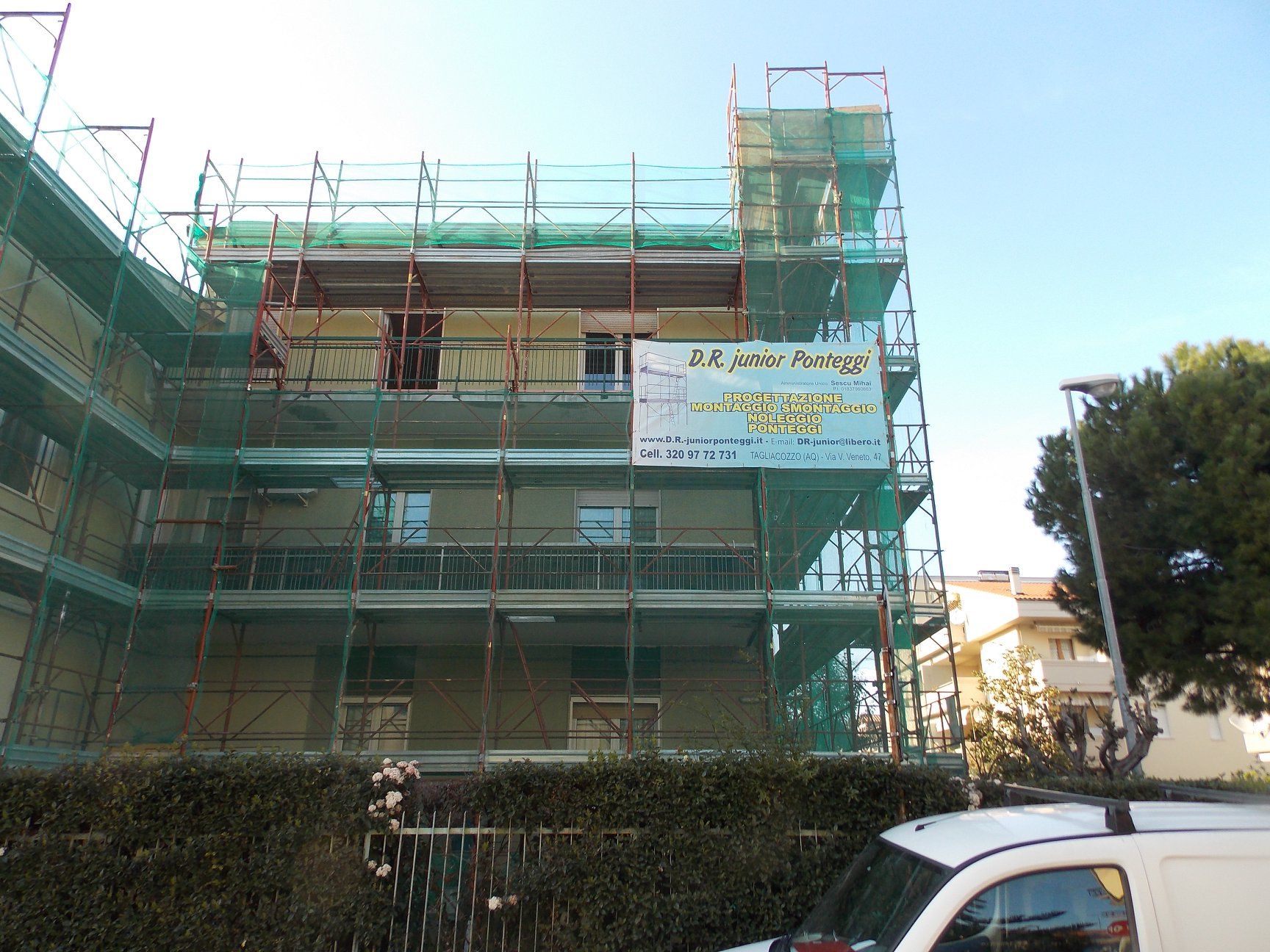 Lavori di ristrutturazione di una palazzina