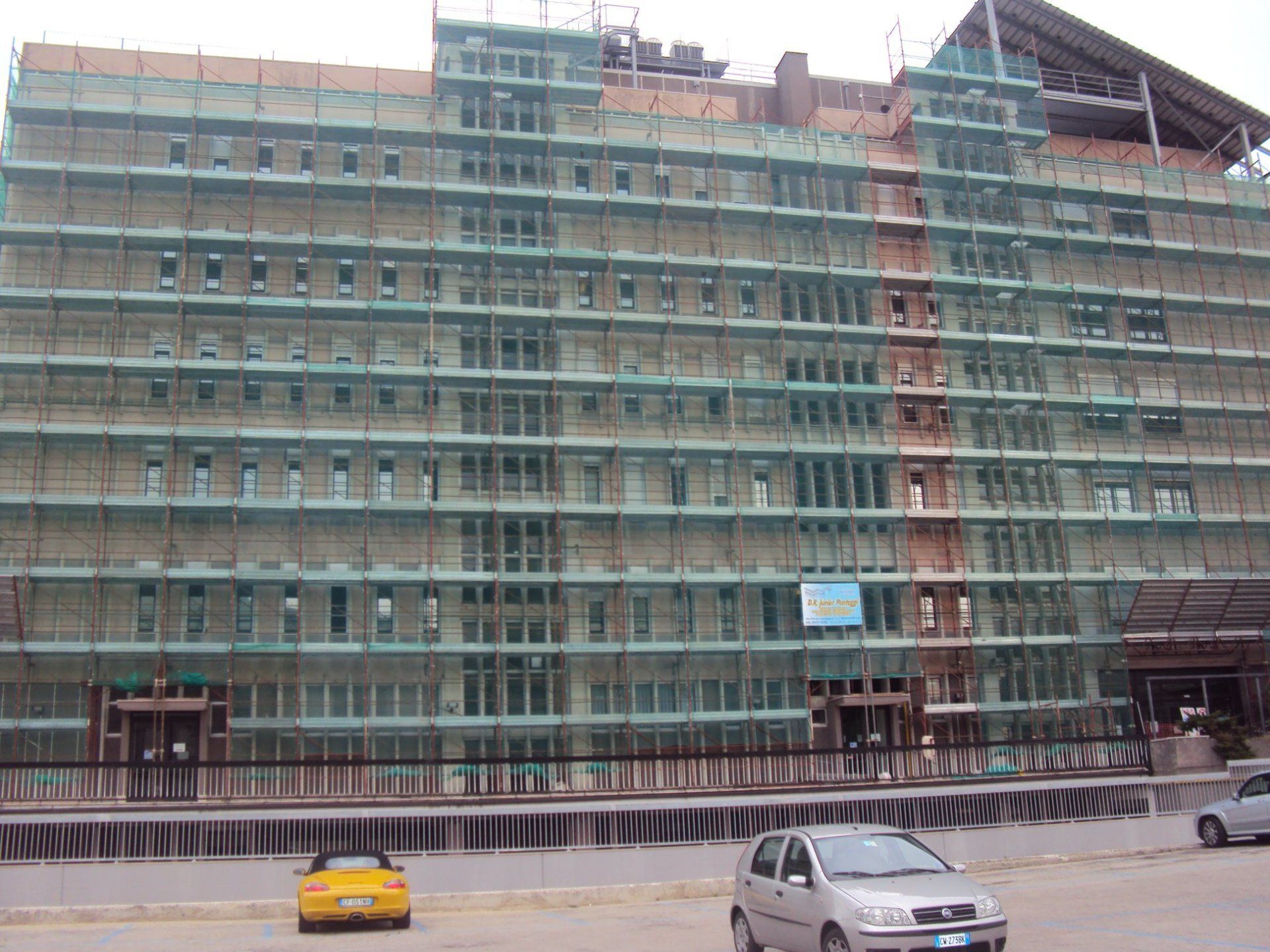 Lavori di manutenzione e consolidamento di un edificio