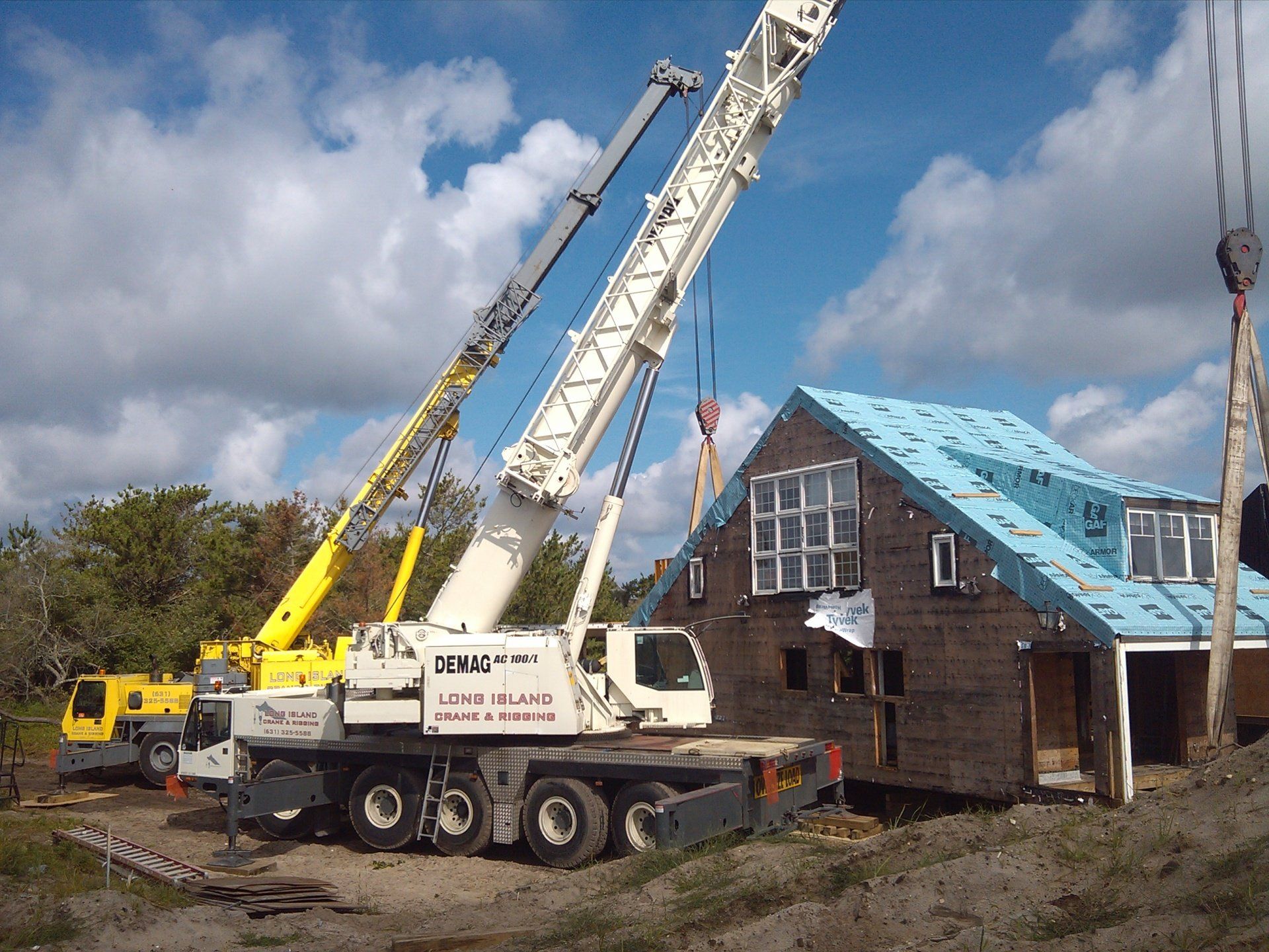 120 Ton Demag & 100 Ton Grove Setting A 100,000 lb House Onto A New Foundation in East Quogue