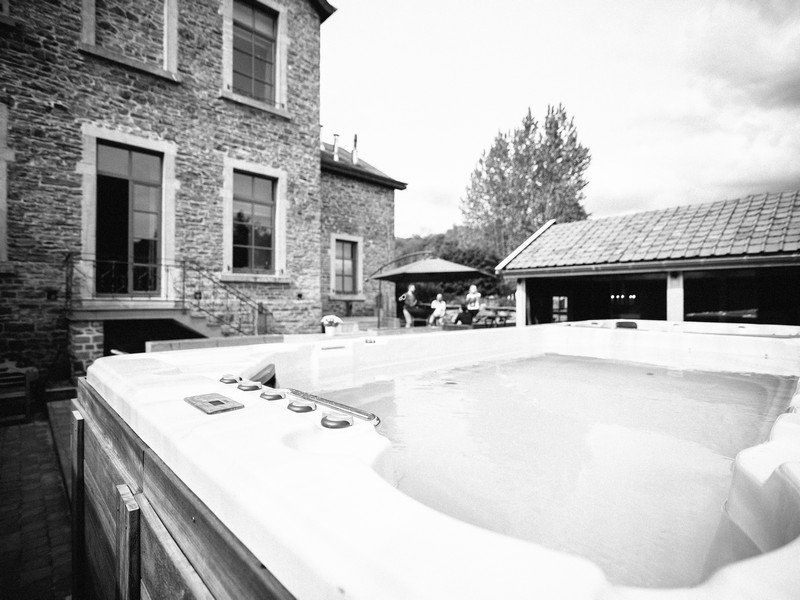 Villa in achouffe met jacuzzi