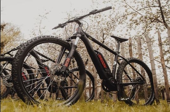 elektrische mountainbikes en stadsfietsen ardennen