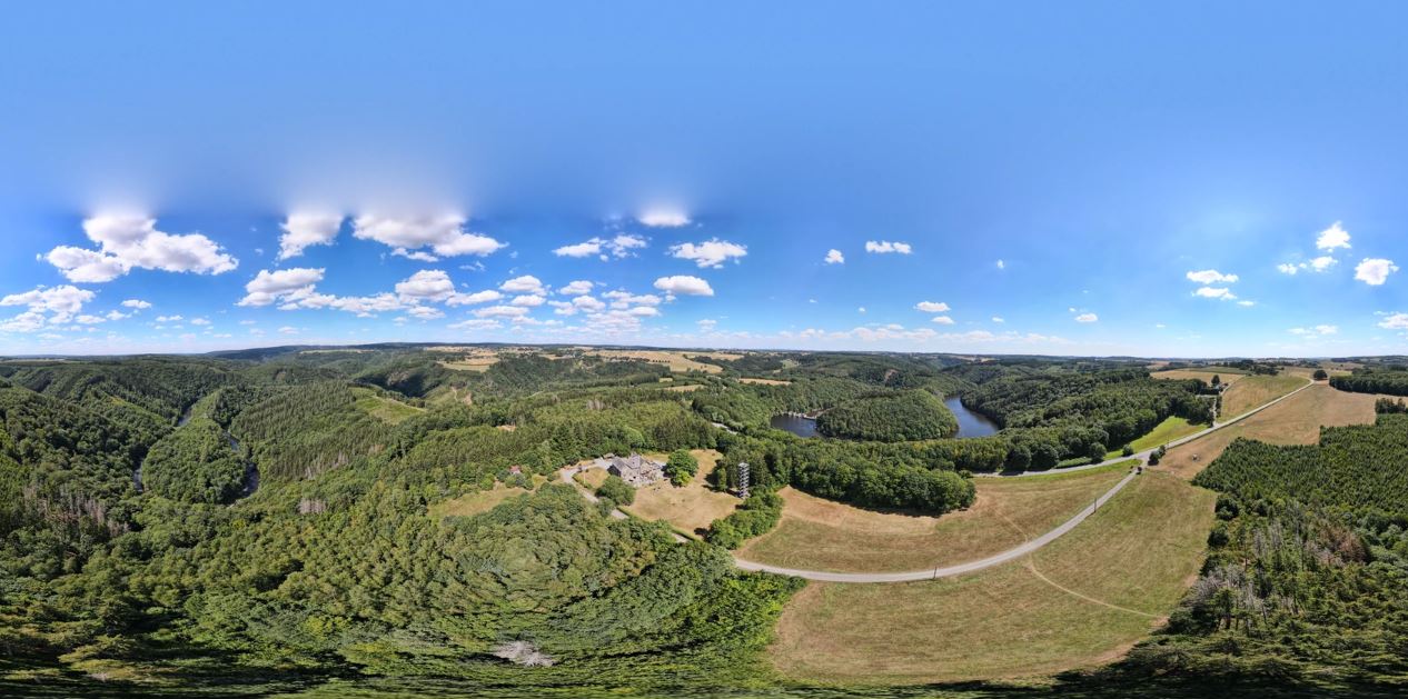 Groepsvilla vrijgelegen