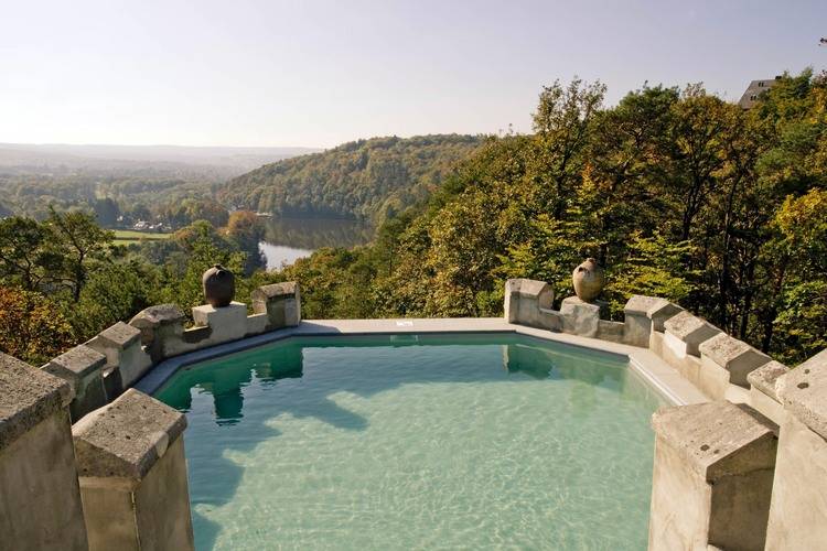 verwarmd buitenzwembad