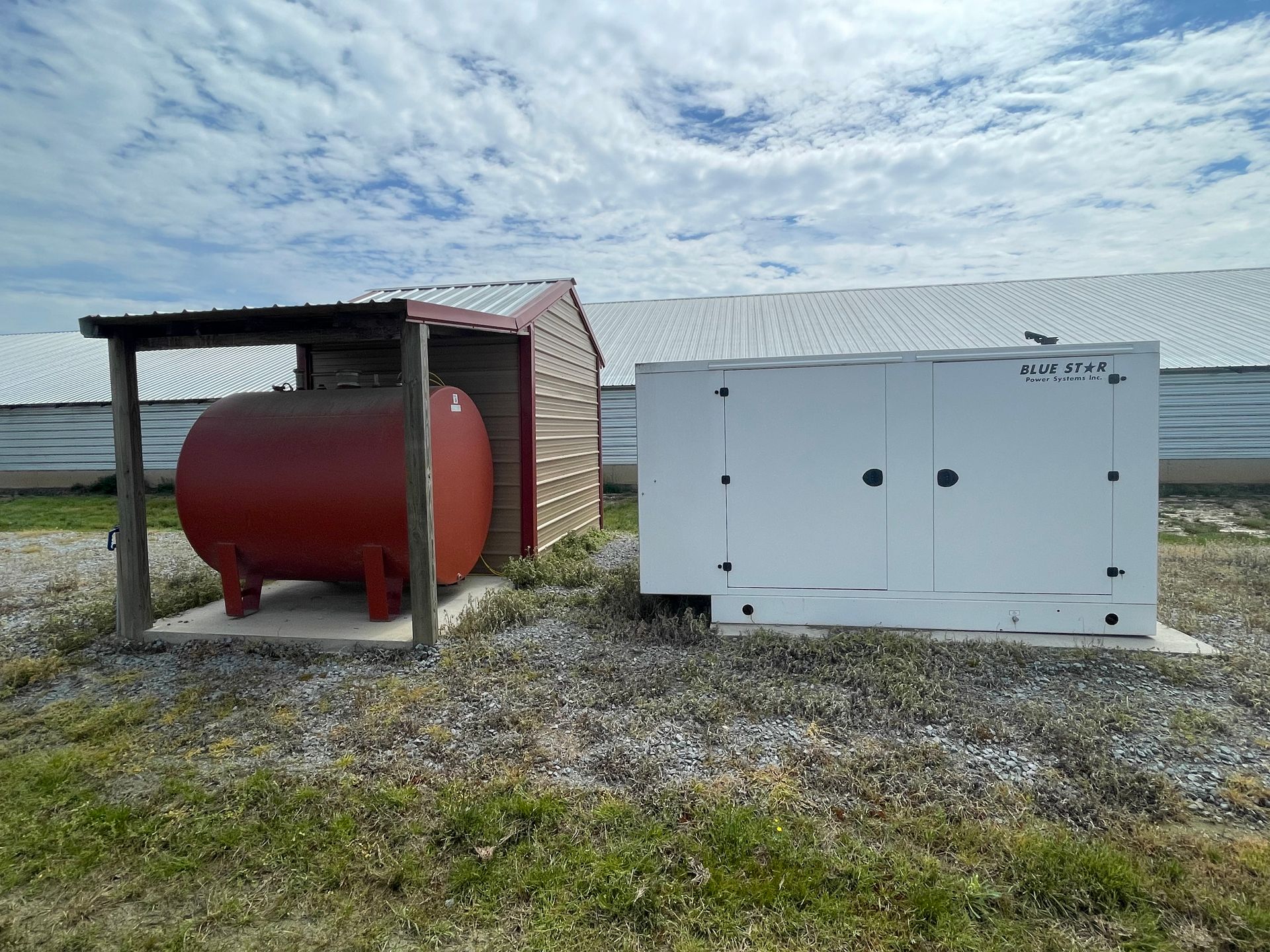 Car is refilling Gas - Magnolia, NC - Smith Brothers Gas Company