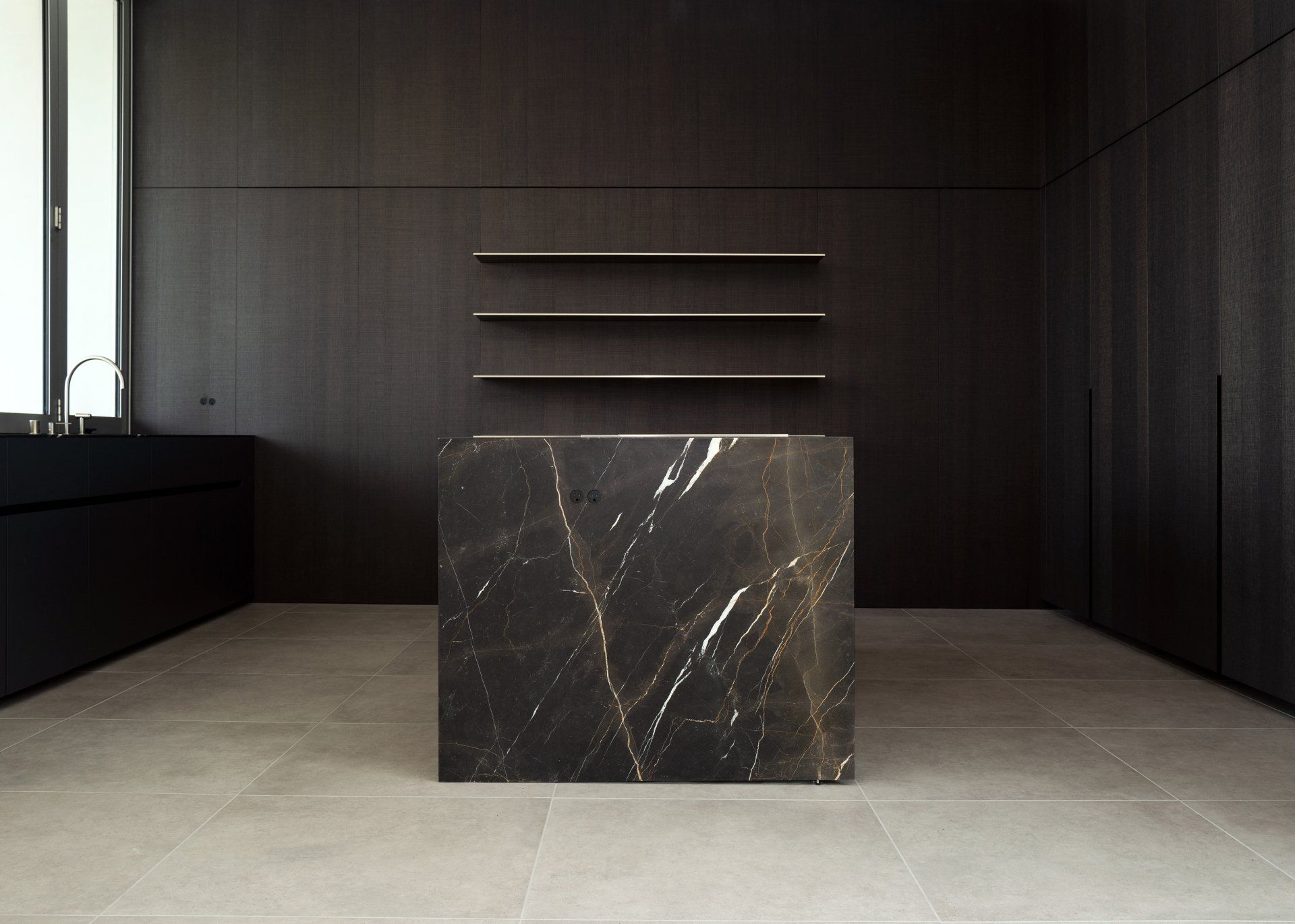 Asteras  Kitchen Counter Photo