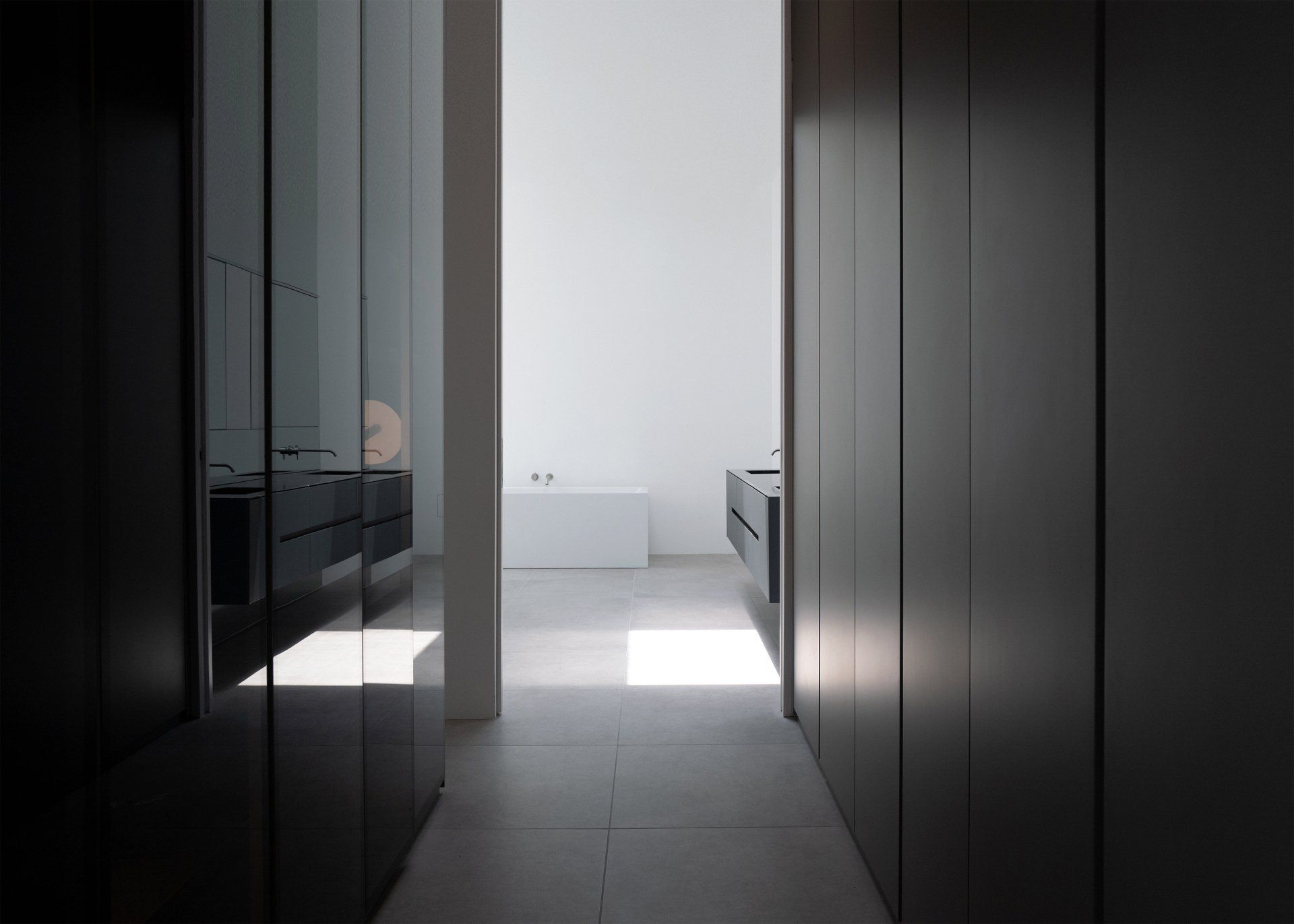 Asteras Sitting Hallway Photo