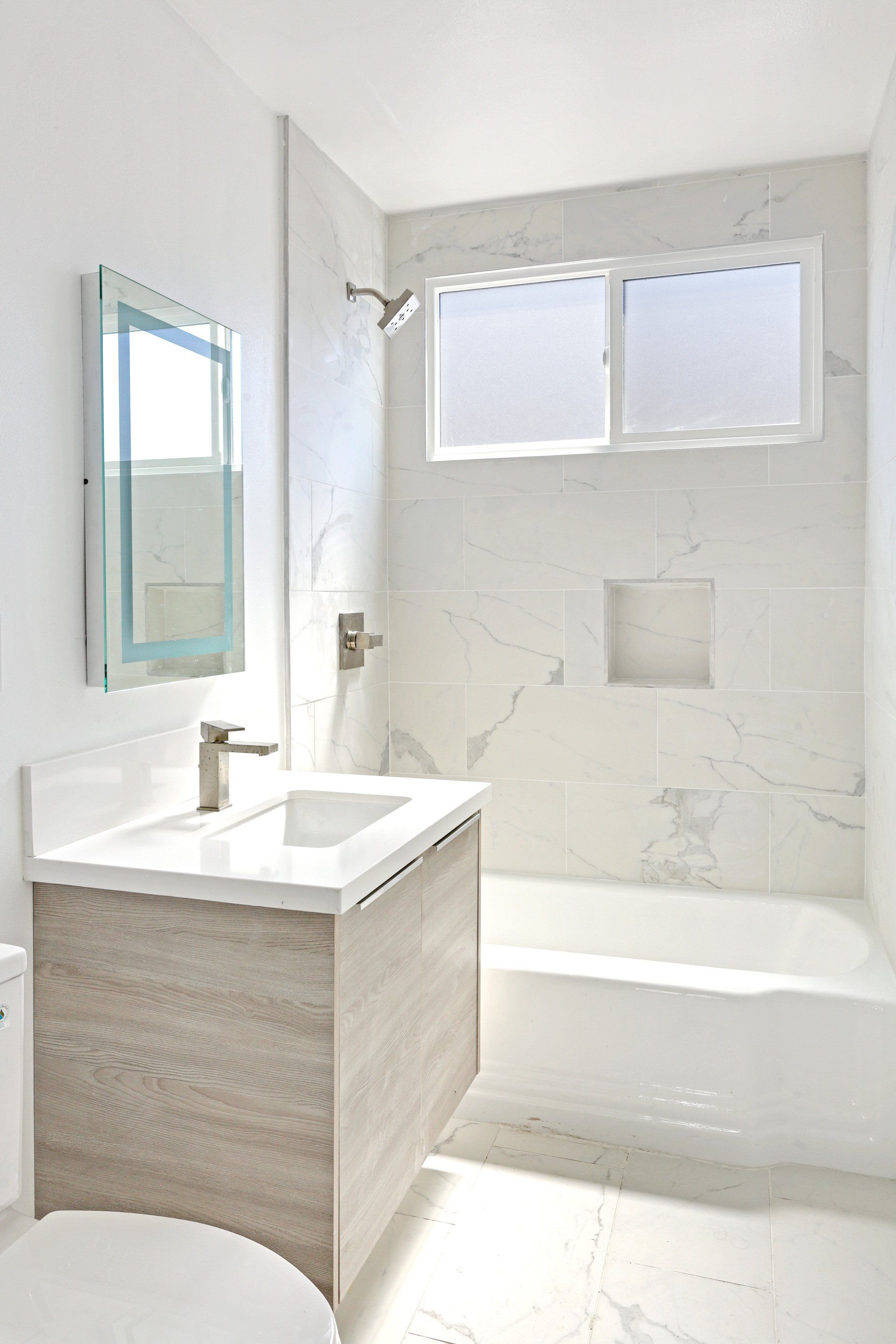 Burns Avenue Bathroom Photo