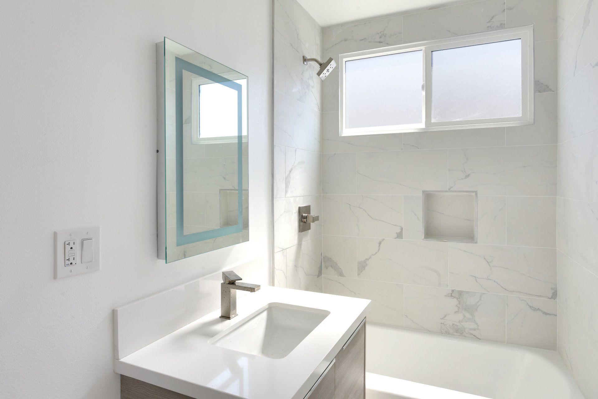 Burns Avenue  Bathroom  Photo