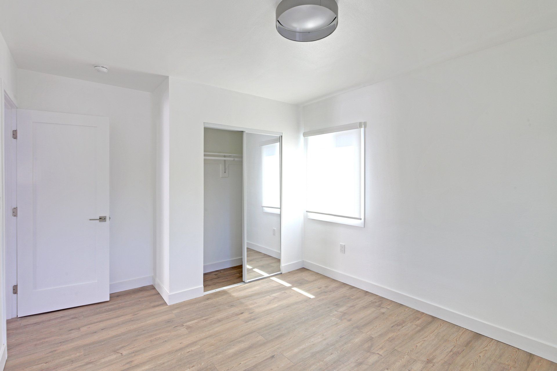 Burns Avenue  Room  Photo Showing Closet