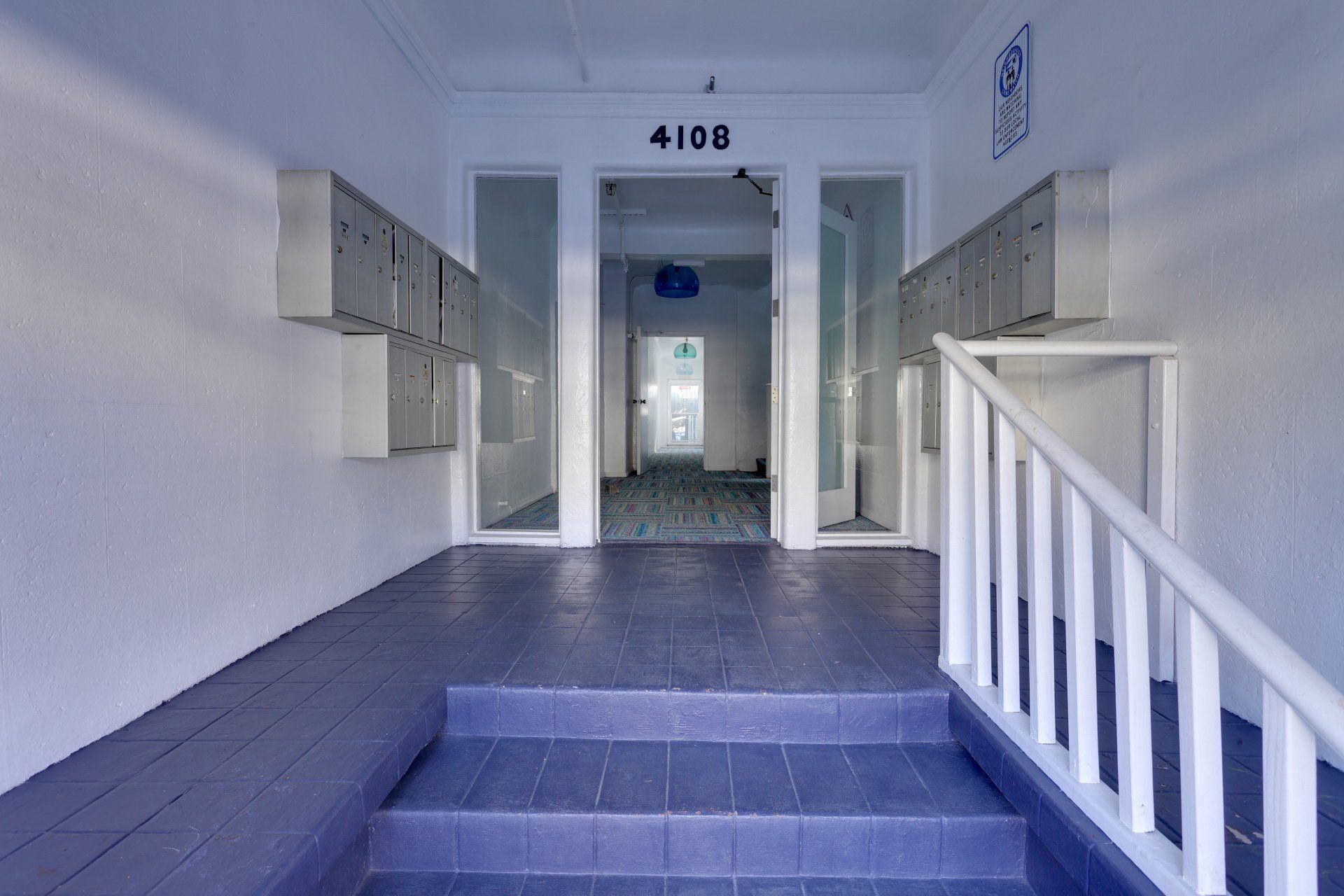 Enfused Stairway Landing Photo