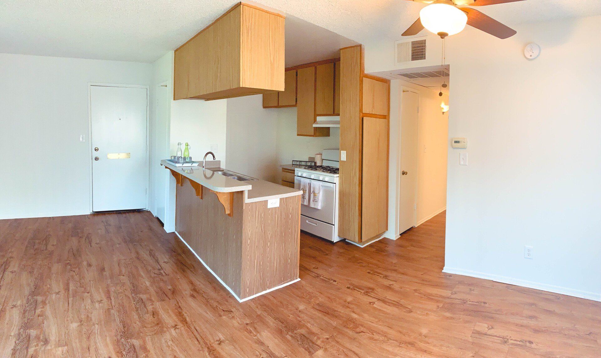 Windward Kitchen Photo