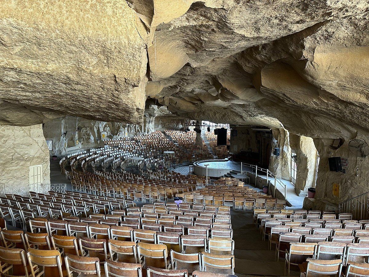 Cairo Day Tours,Giza Pyramids Tour,Cairo Sightseeing,Book Cairo day trips,Private Cairo tour guide