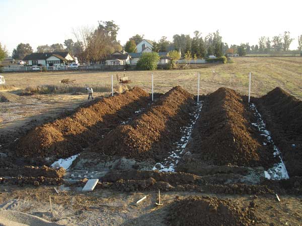 Field Construction — Madera, CA — Bass & Sons Septic Tank, Co.