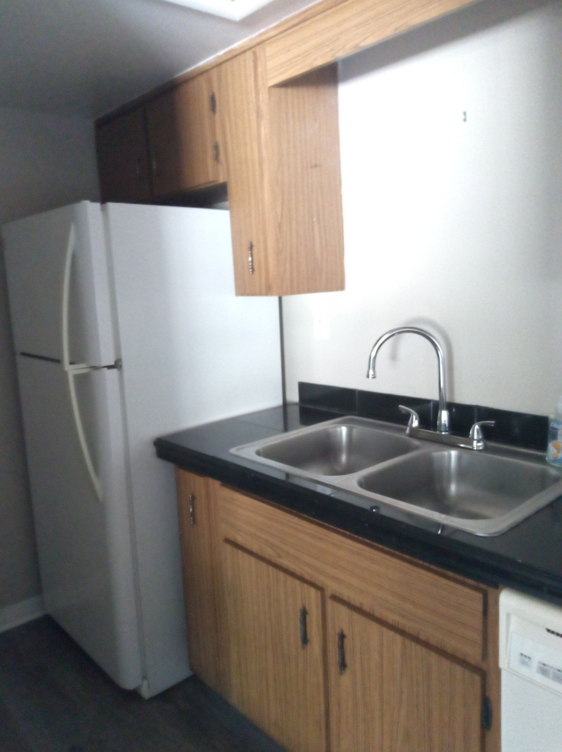 300 North Dewey Street kitchen sink