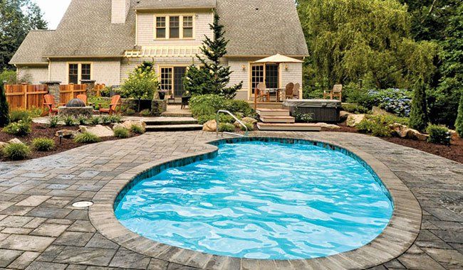 Vinyl Swimming Pool Installation