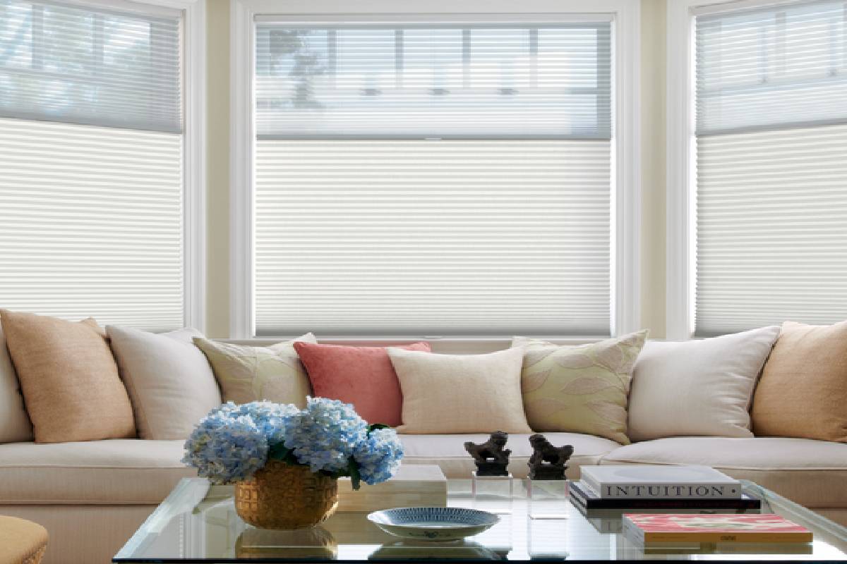 Hunter Douglas Duette® Honeycomb Shades, cellular shades, honeycomb blinds, cellular blinds near Newton, Massachusetts (MA)
