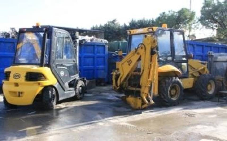 Mezzi per trasporto rifiuti