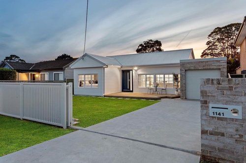 White House With A White Fence And A Driveway — CPAINT in Forster, NSW