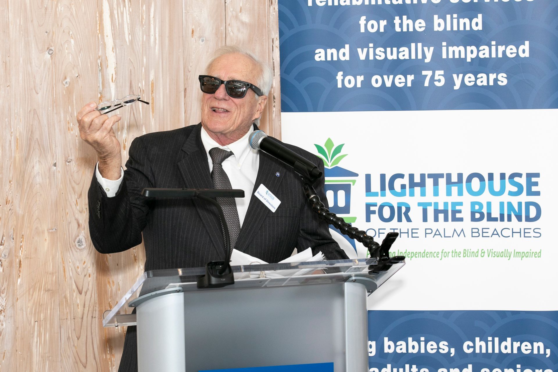 Allen Preston delivering a speech at the Envison Luncheon