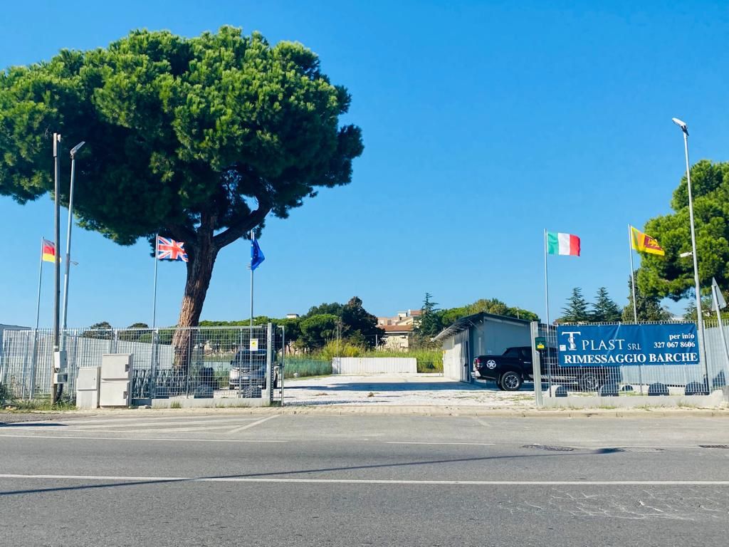 rimessaggio barche, camper e caravan