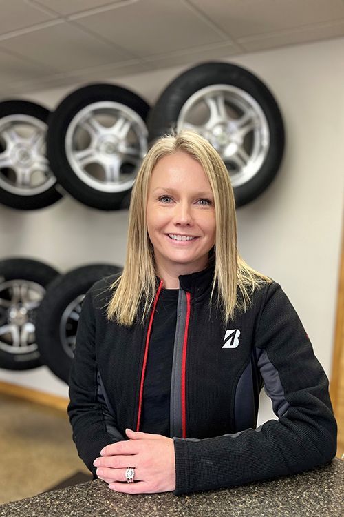 Amanda | Fine Line Tire & Fine Line Tire Express