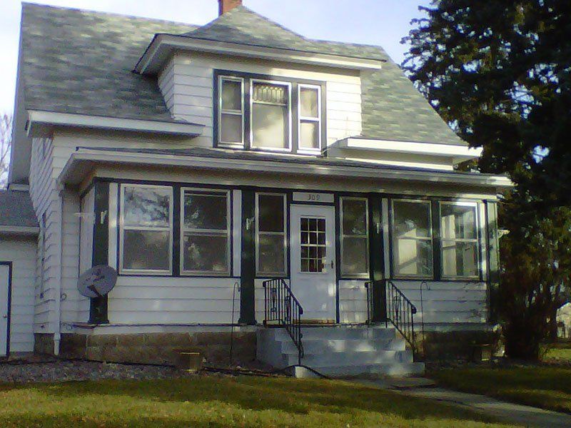 Simple House — Buffalo, MN — Hancock Home Improvements