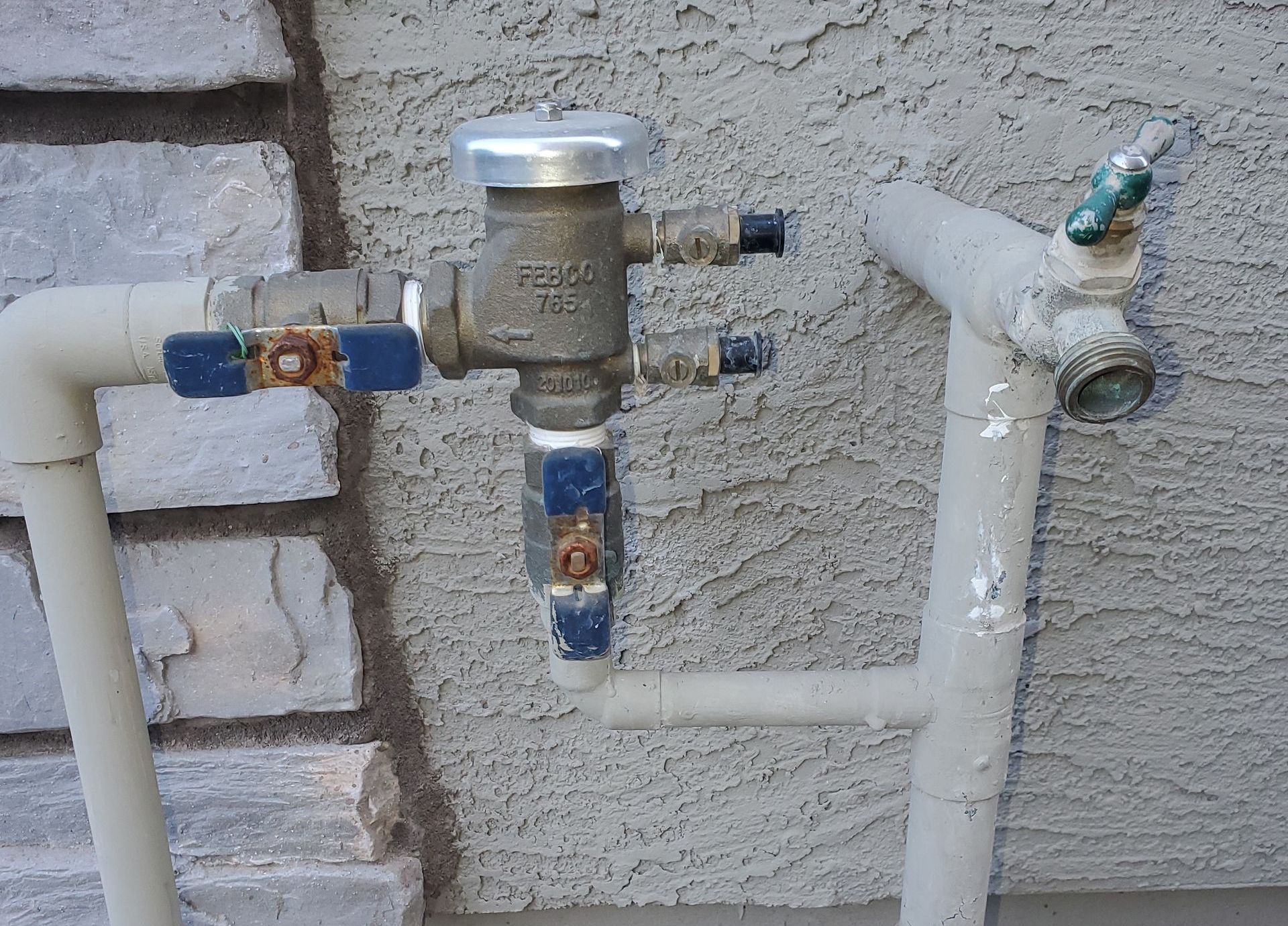 sprinklers, sprinkler systems, landscaping, hardscapes, yard work, lawn care.