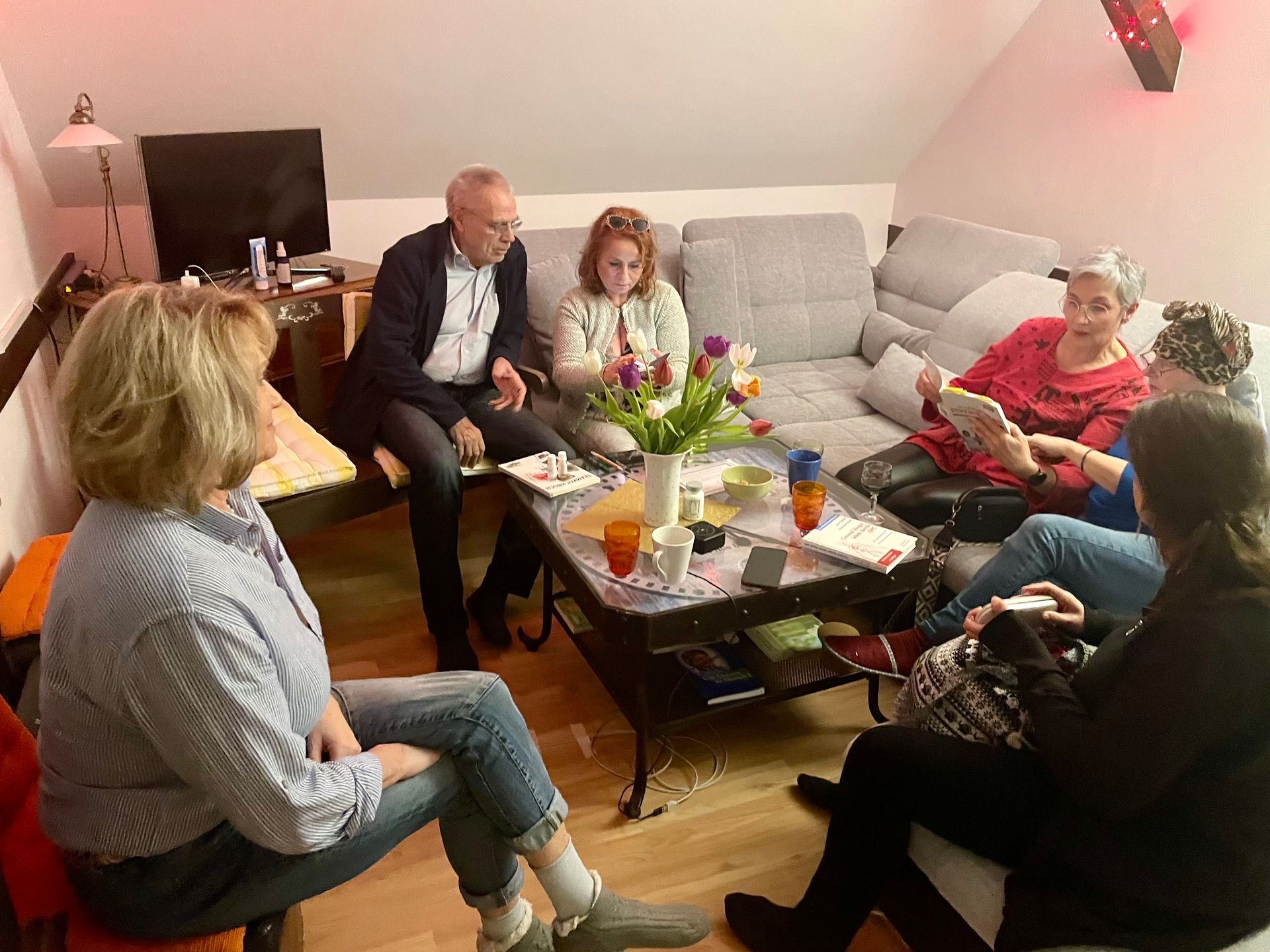 Open House reger Austausch nach dem Vortrag