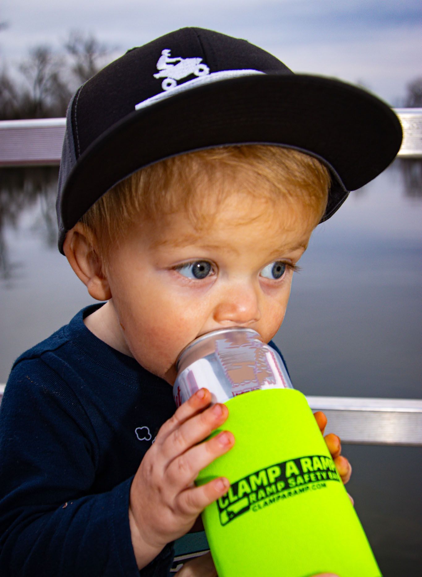 Clamparamp cold Koozie Set