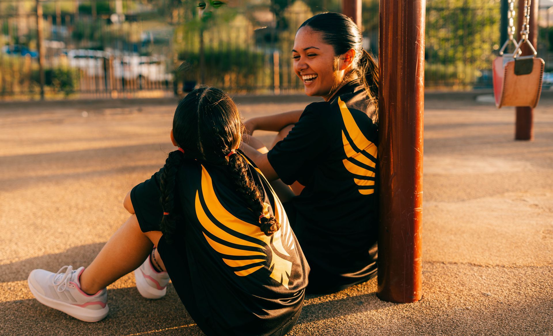 A blurry picture of a bunch of colorful lights on a dark background.