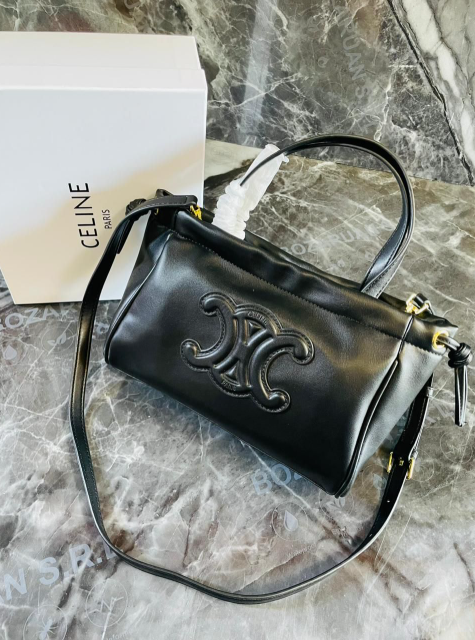 BOLSO TOTE TRIUMPH CELINE