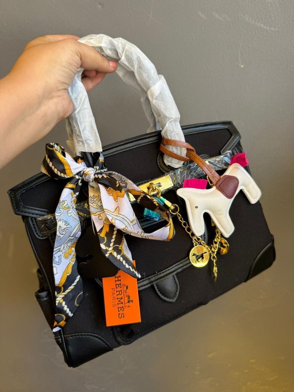 HERMES BIRKIN HANDBAG BLACK