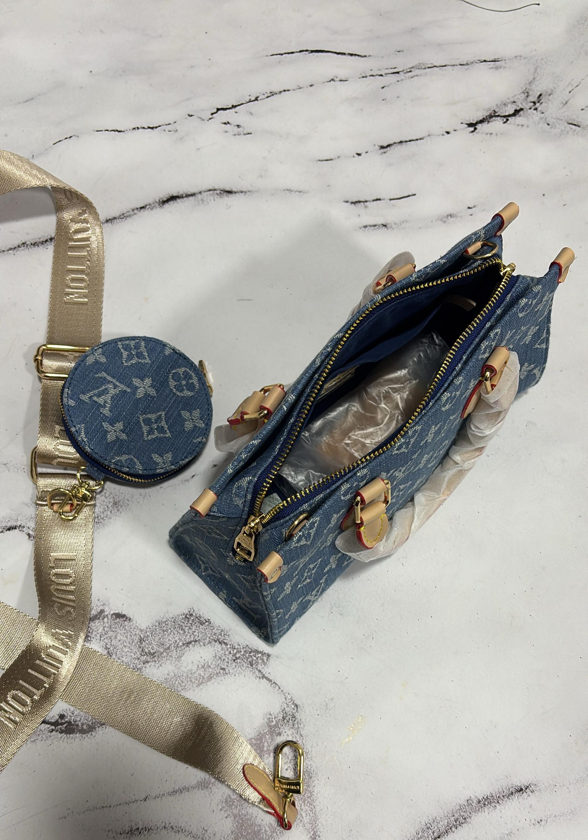 CARTERA LOUIS VUITTON DENIM