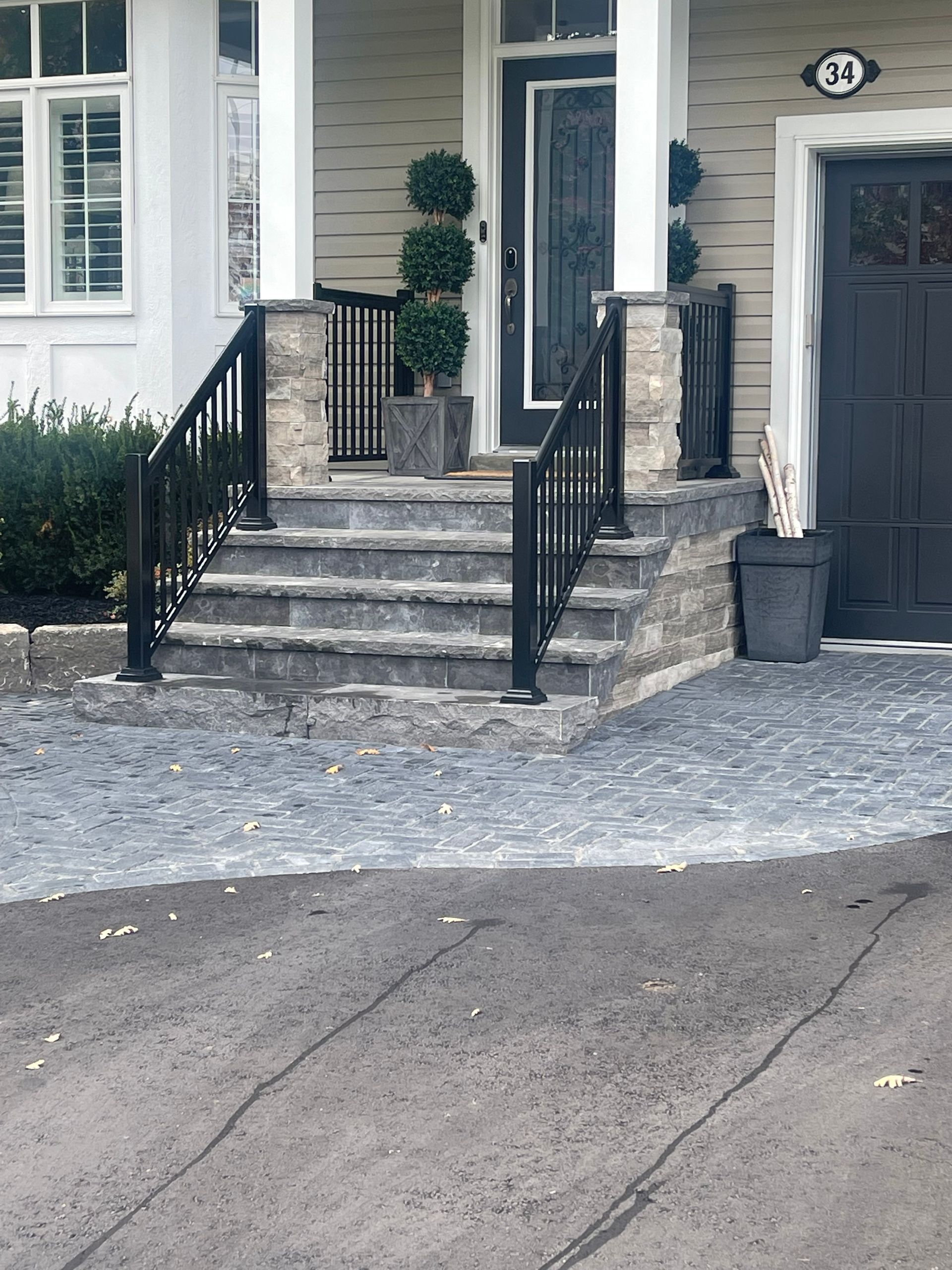 A house with the number 14 on the front of it