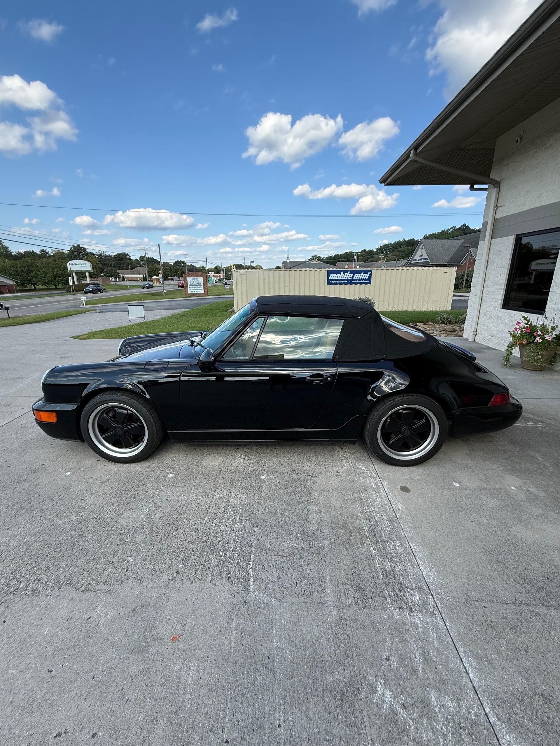 1991 Porsche 911 Carrera 2 Driver Side Exterior Profile View | Eurotech Knoxville