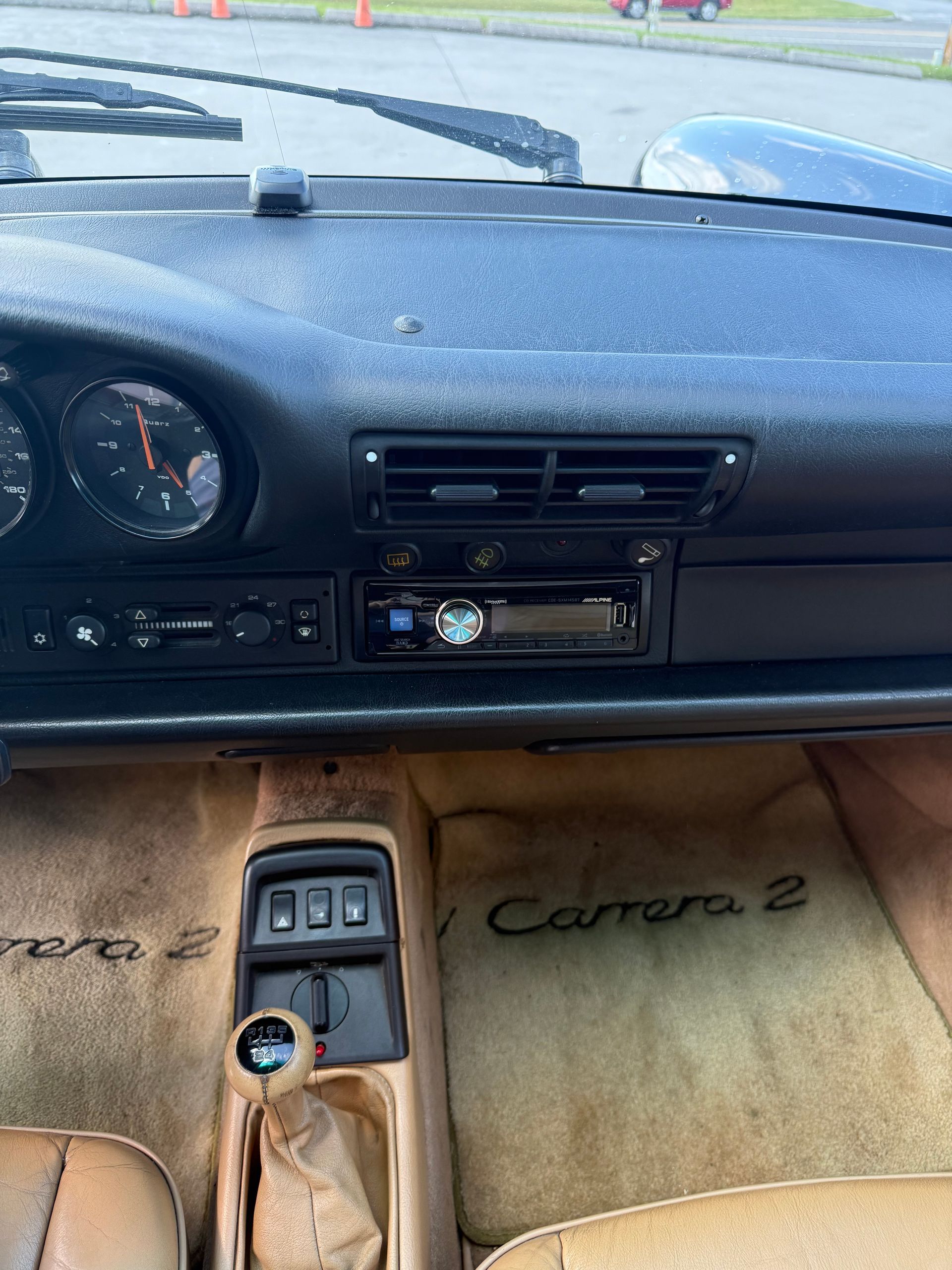 1991 Porsche 911 Carrera 2 Dashboard And Center Console View | Eurotech Knoxville
