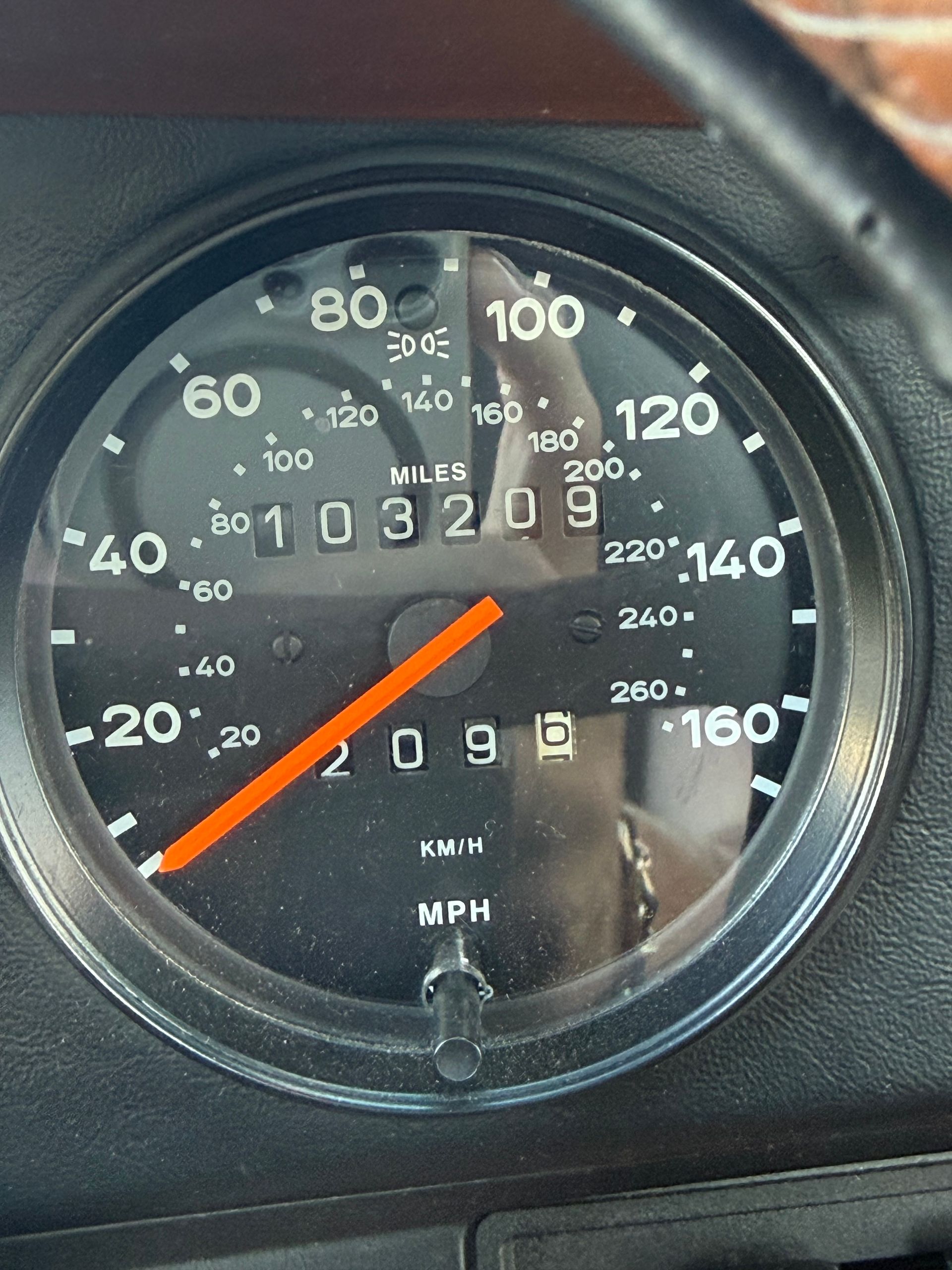 1987 Porsche 911 Carrera Speedometer And Odometer Close Up | Eurotech Knoxville