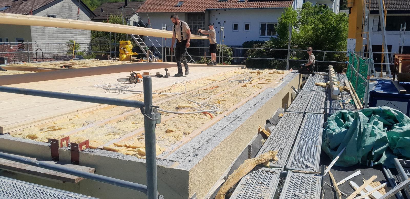 Das Dach wurde zurückgebaut. 
