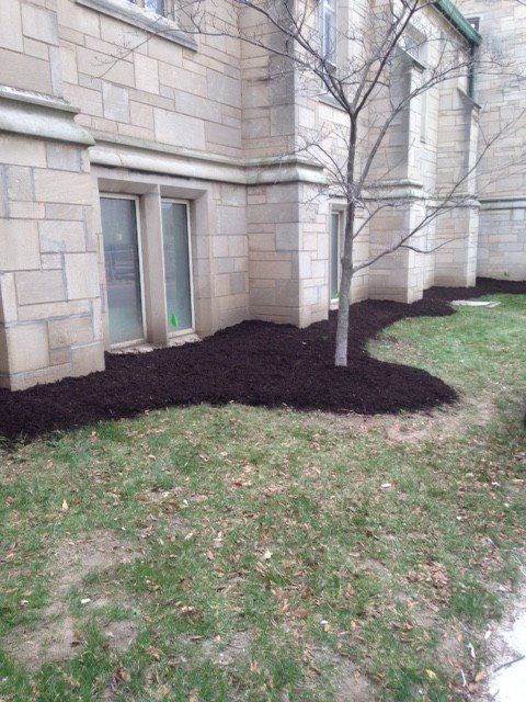 Wolfe Construction Remodels Outdoor Living Spaces for Columbia, MO.