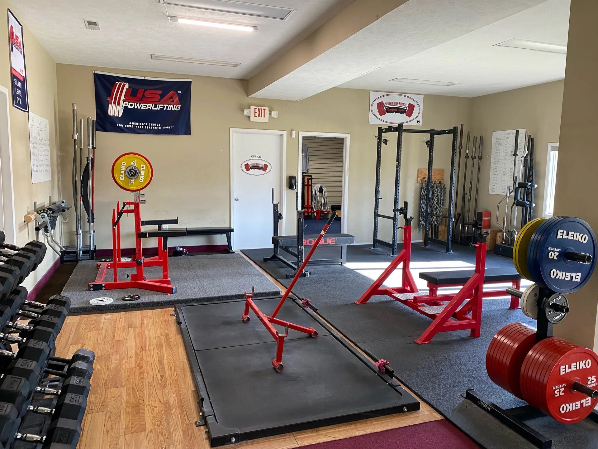 Powerlifting area at Power and Fitness gym in Bloomington, IL 