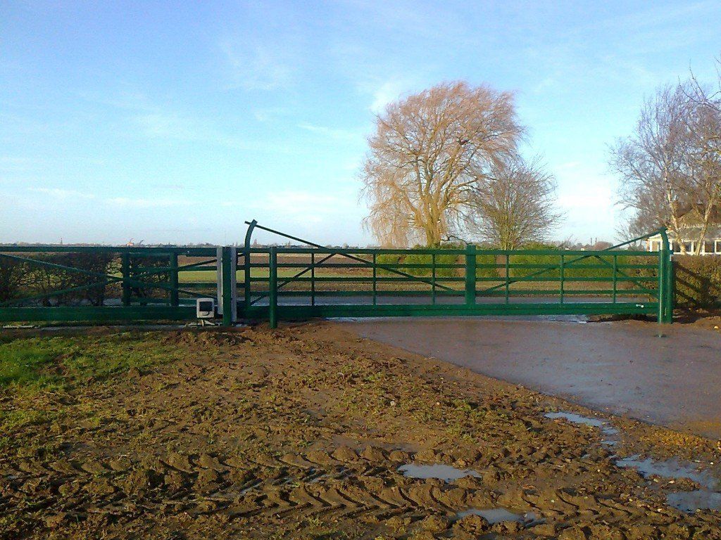 Automated Gates in Peterborough A1 Fencing