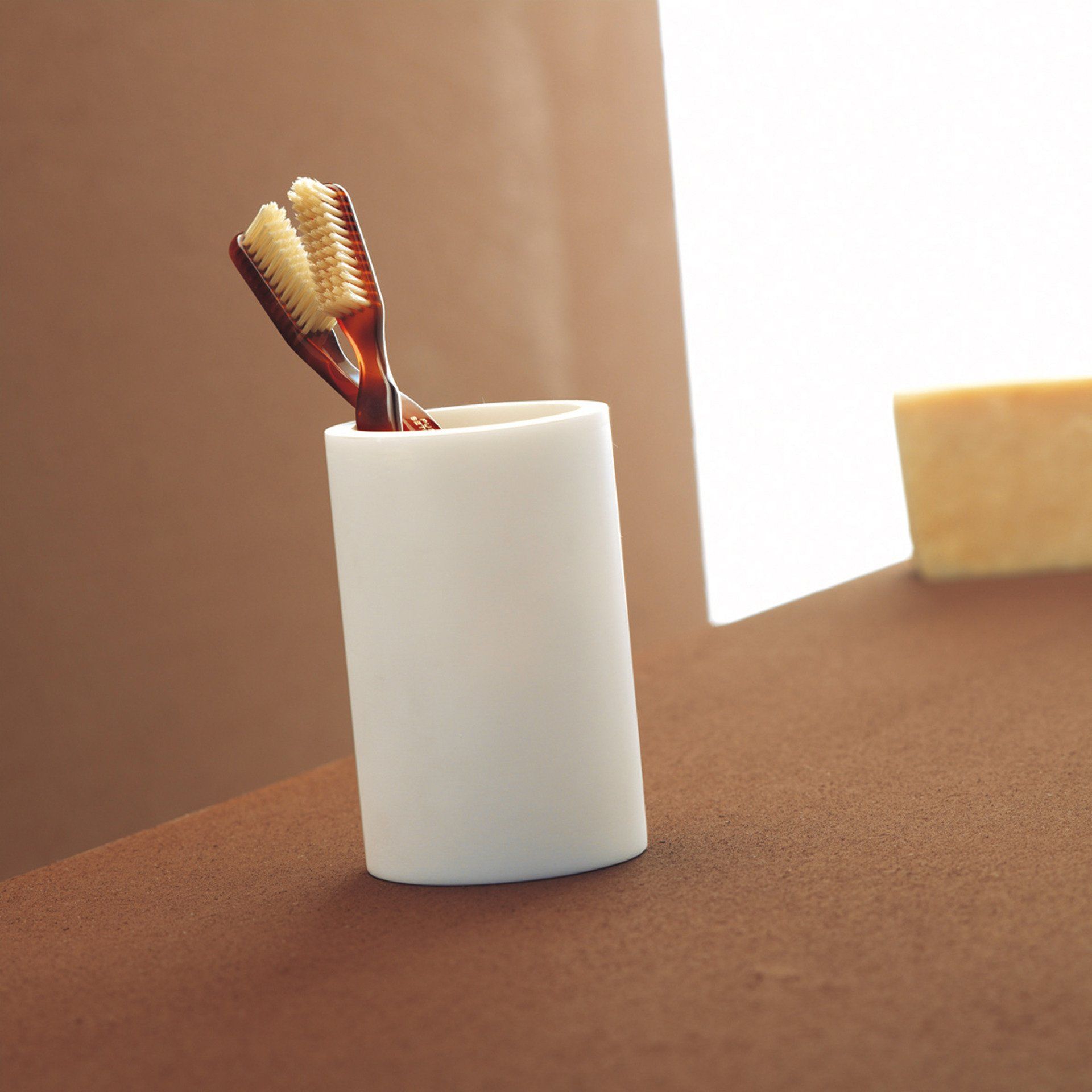 Porta spazzolino tondo